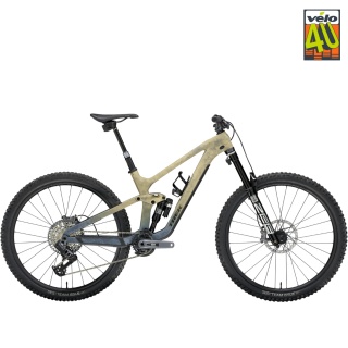 TREK SLASH 8 2025